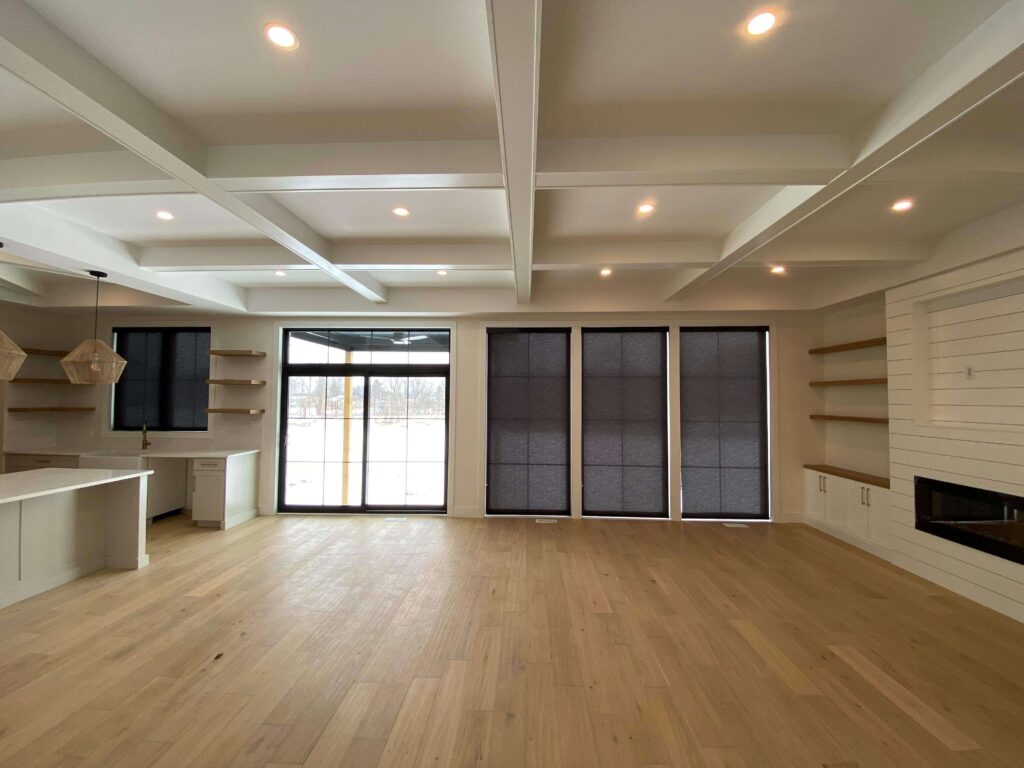 Black-Sheerweave-with-Black-Fascia(1)