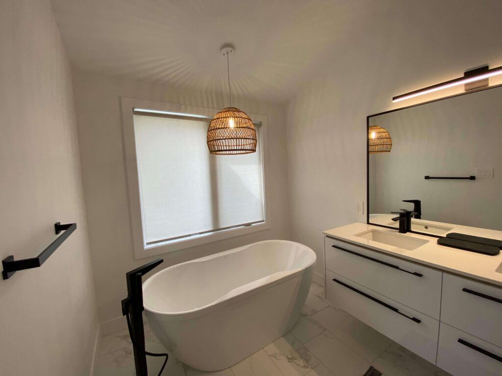 Light-Filtering-Open-Roll-Roller-Shade(1)