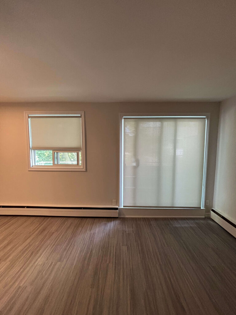 custom-white-sheer-weave-roller-shade-open-roll-london-ontario