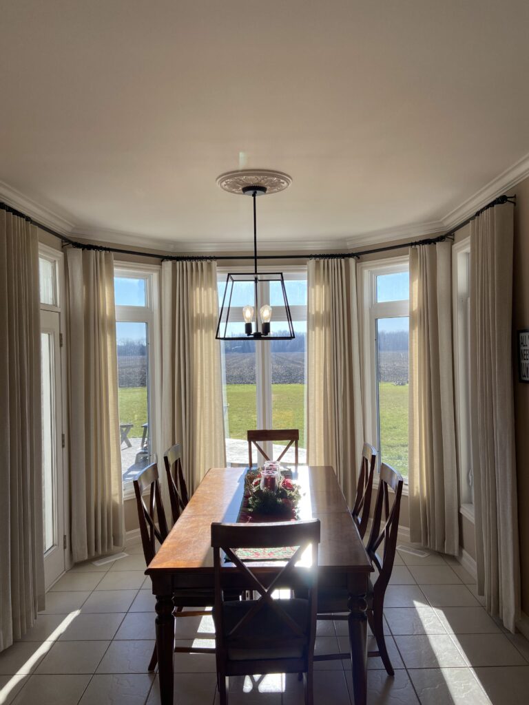sheer-beige-drapery-dining-room-london-ontario